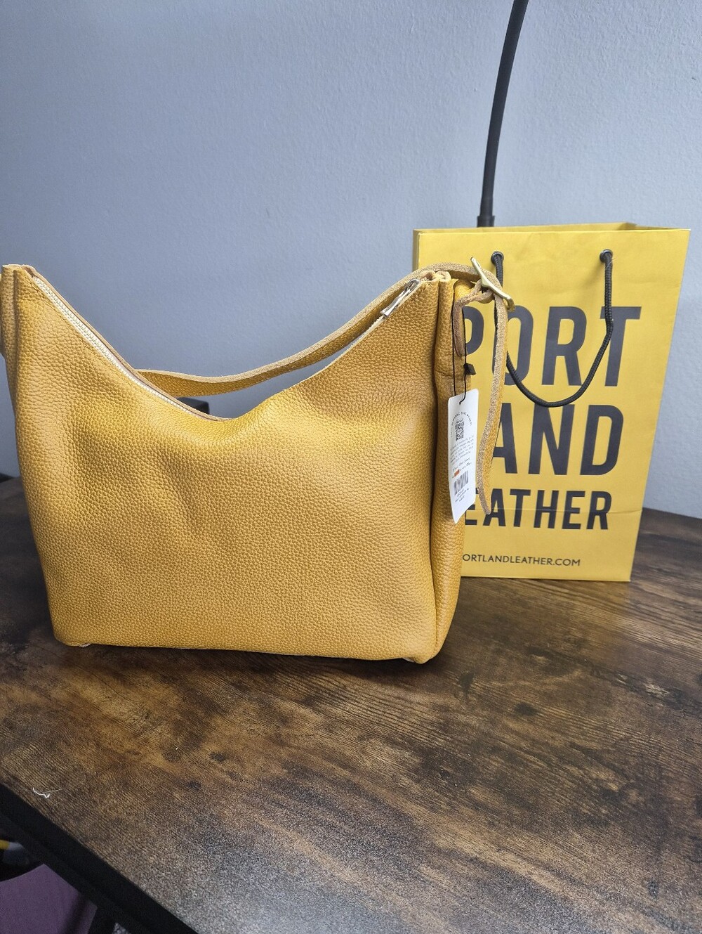 Portland Leather Medium Aspen In Sunshine